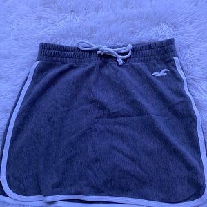 holister grey skirt